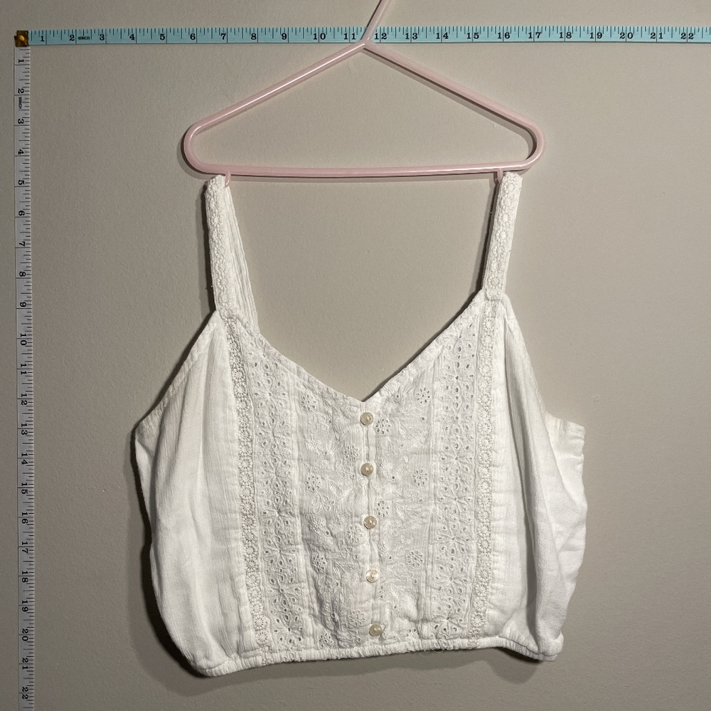 American Eagle White Cropped Cami